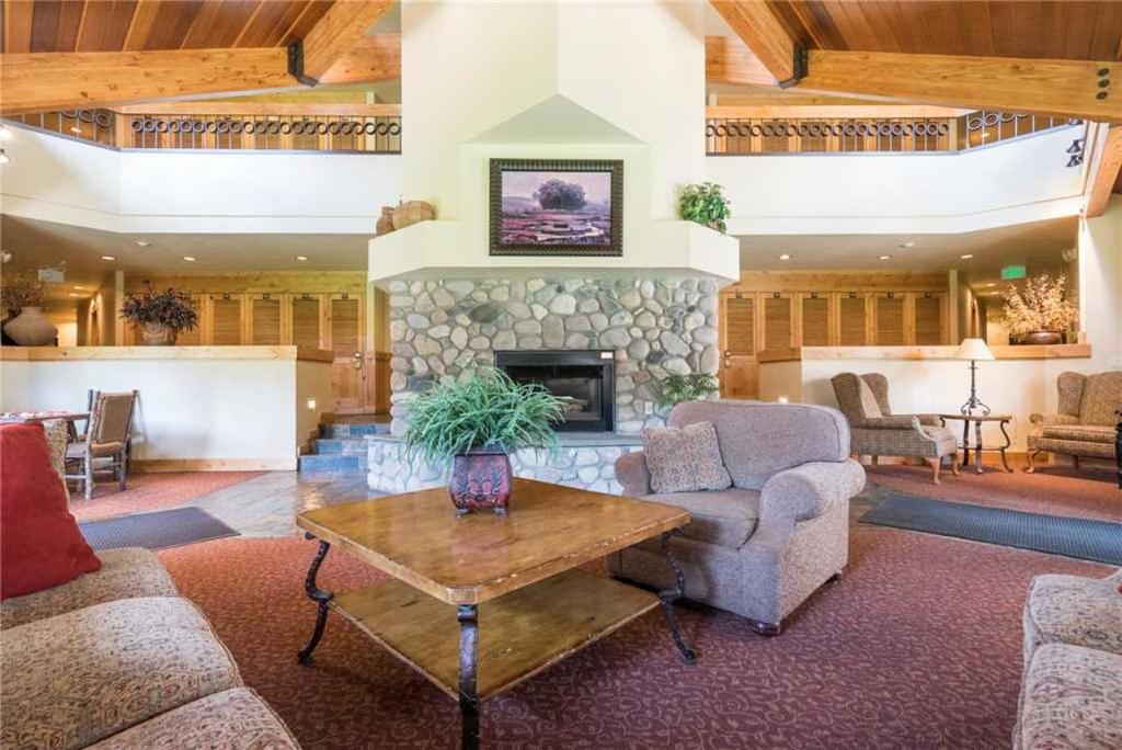 1303 Trappeur's Lodge, Trappeur's Crossing - thumb 2