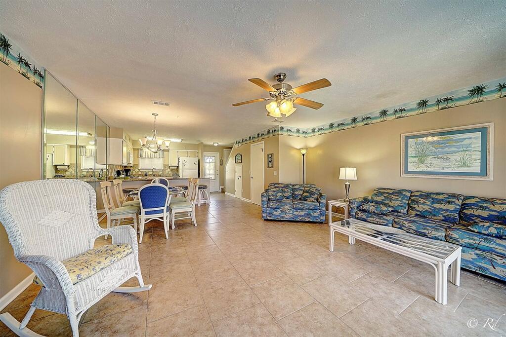 131 Kimberly Drive - thumb 3