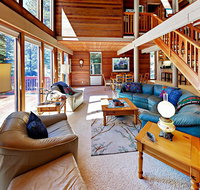 1355 Woodland Way Home - Accommodation Alabama