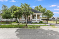 2 miles to Downtown EaDo House Jr Accommodation Alabama