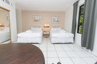 217 Hollywood Beach Resort Accommodation Alabama