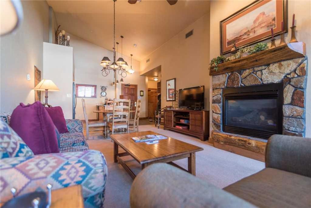 2309 Timberline Lodge, Trappeur's Crossing - thumb 0