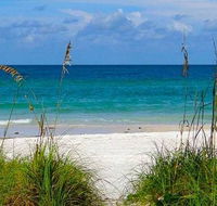 2812 N-Fins To The Right Villa - Accommodation Alabama