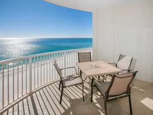 561 E. Beach Blvd Penthouse #1302 Condo