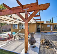 5Mi to NTL Park from Joshua Tree Home with Patio - Accommodation Alabama