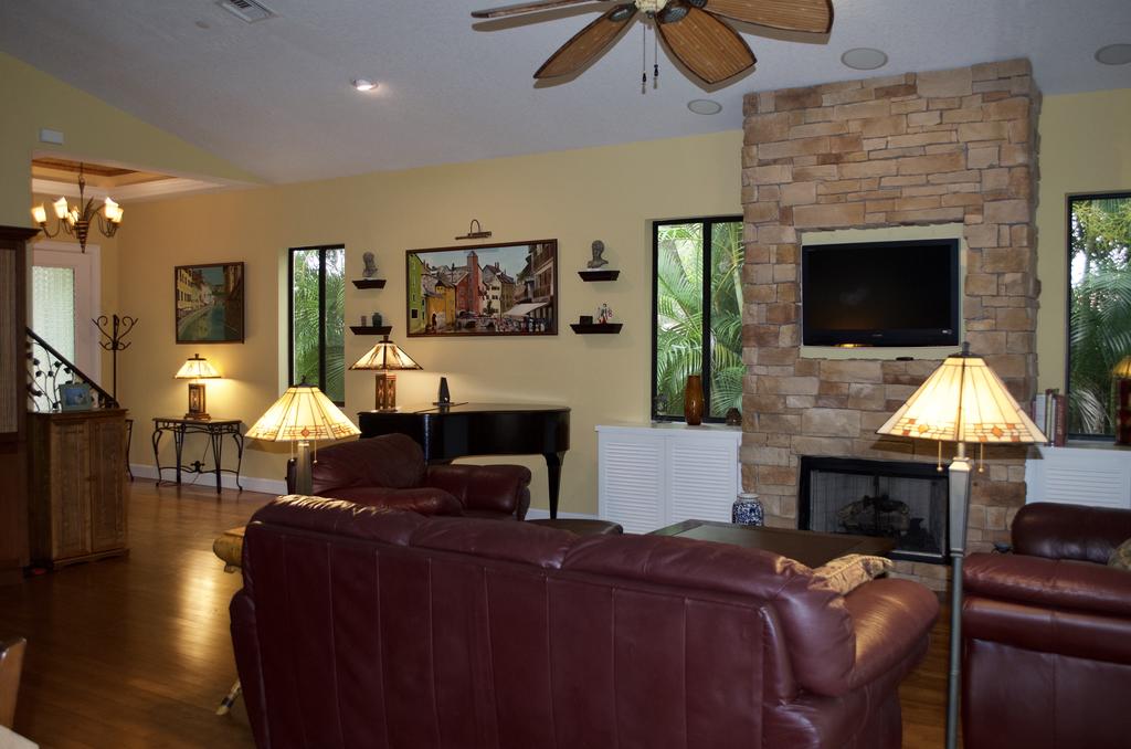 702 Treasure Boat Way- Perfect Getaway For Your Family!- 2 WEEK - thumb 3