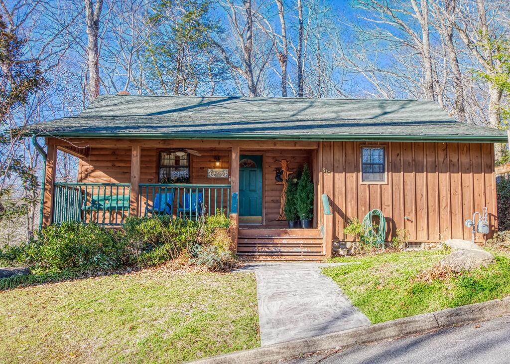 A Walk In The Woods - thumb 0