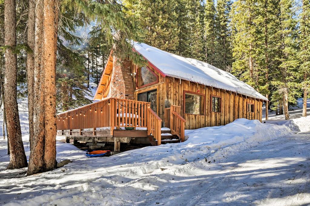 Alma 'Cloud 9 Cabin' With Fireplace & Wooded Views! - thumb 1
