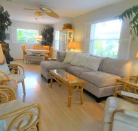 Aloha Kai - Unit 10- Your own private villa! - Accommodation Alabama