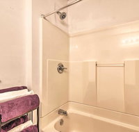 Arden Cottage with Fire Pit - 11 Mi to Asheville - Accommodation Alabama