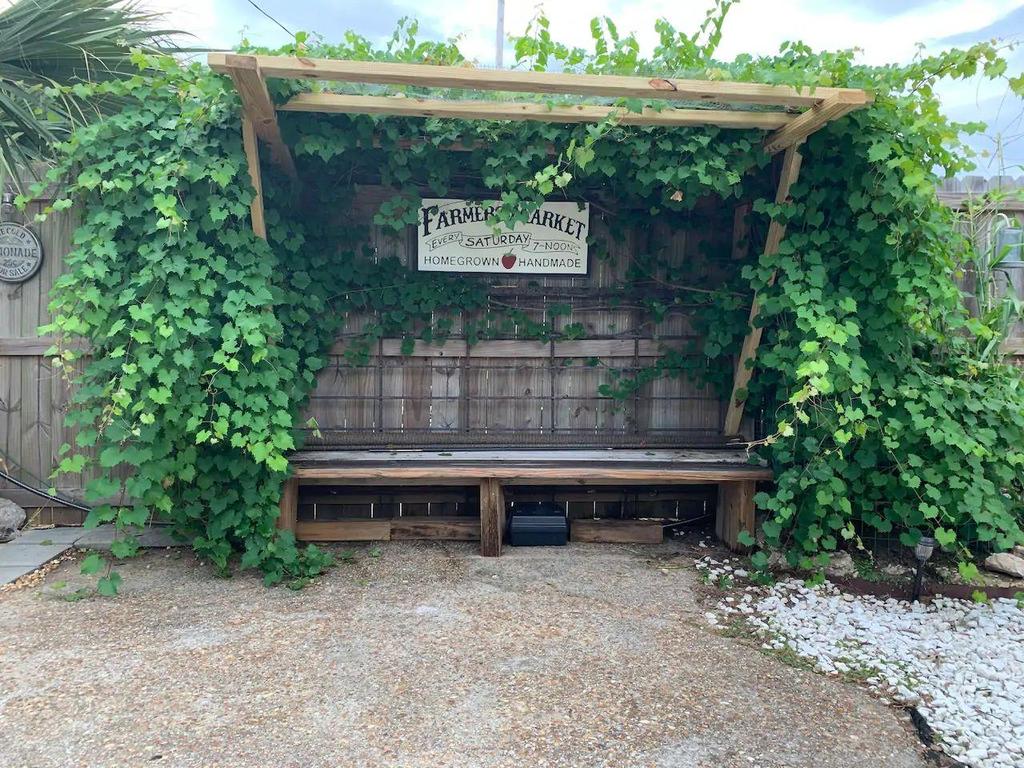 Artist's Loft @  The Space By Gulf Life - thumb 1