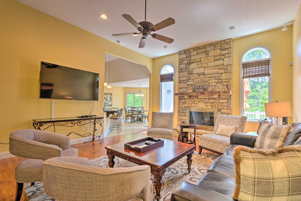 Asheville Home With Hot Tub & Lavish Game Room! - thumb 2