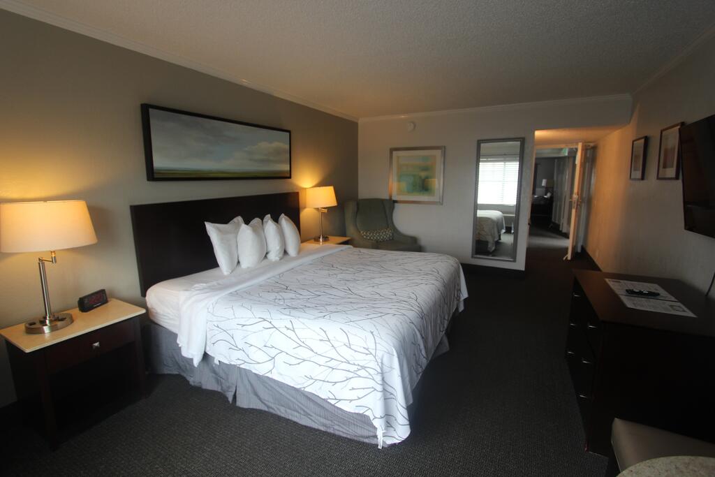 At Home Inn - Pensacola - thumb 3