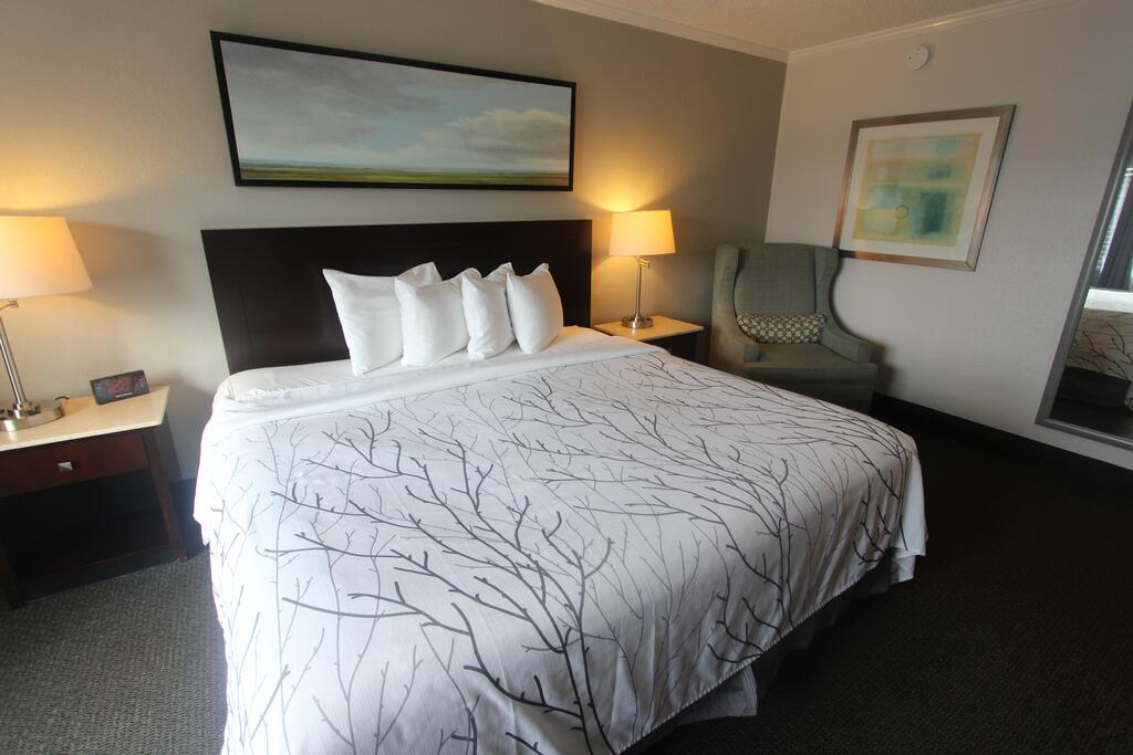 At Home Inn - Pensacola - thumb 1