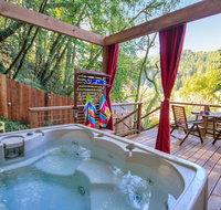 Austral Moon - Accommodation Alabama