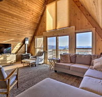 Awe-Inspiring Outdoorsy Grand Lake A-Frame - Accommodation Alabama