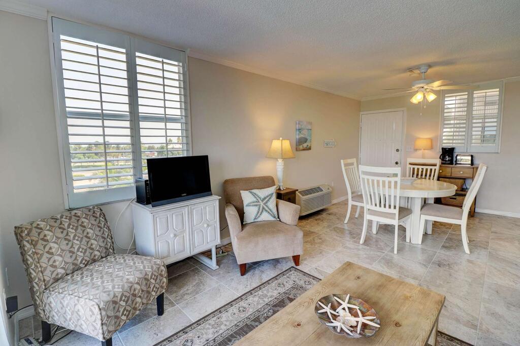 Beach & Tennis 1301 - thumb 1