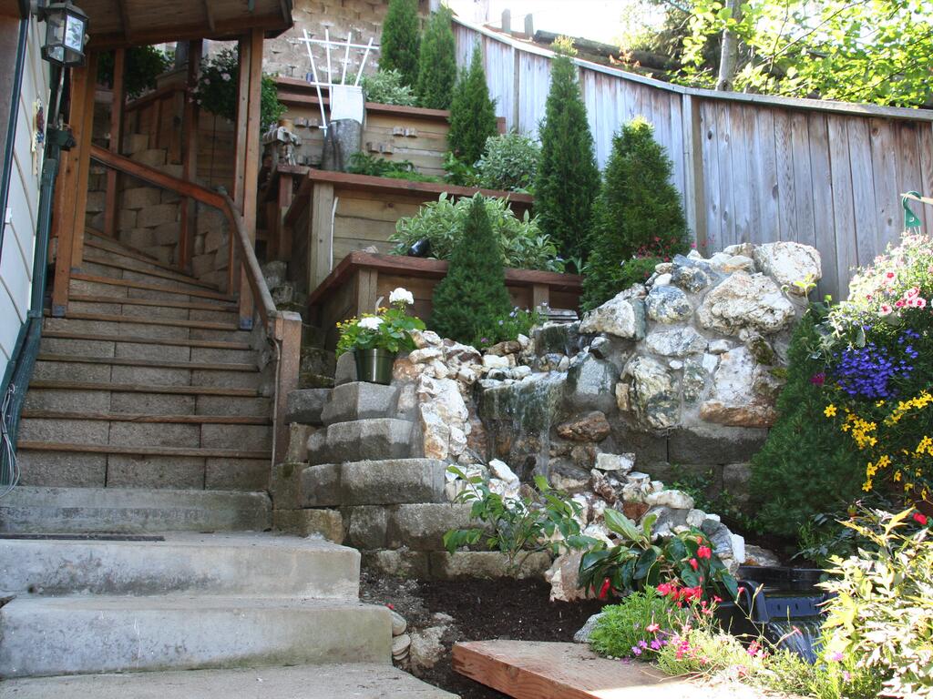 Beachside Villa Luxury Suites And Vacation Rentals - thumb 1