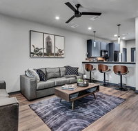 Beautiful New Fully Furnished Condo-301 - Accommodation Alabama