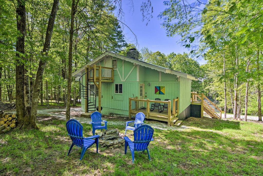 Beech Mountain Getaway With Deck & Fire Pit! - thumb 2