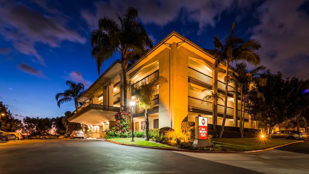 Best Western Plus Orange County Airport North - thumb 2