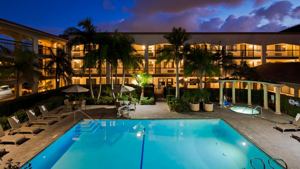 Best Western Plus Orange County Airport North - thumb 3