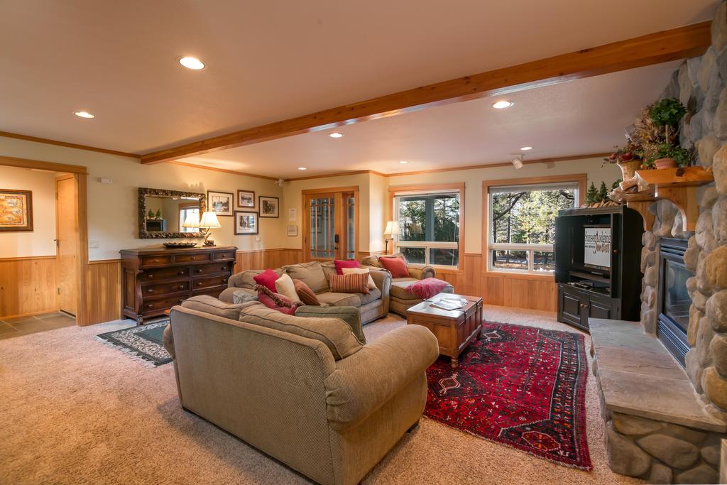 Blue Grouse 4-Sunriver Vacation Rentals By Sunset Lodging - thumb 2