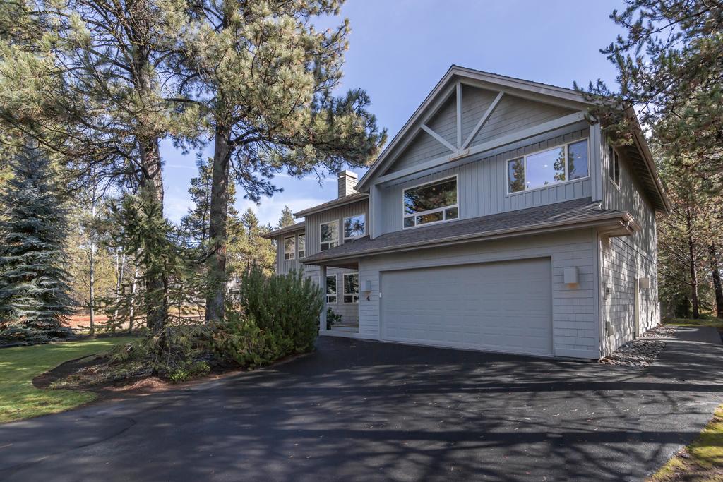 Blue Grouse 4-Sunriver Vacation Rentals By Sunset Lodging - thumb 0