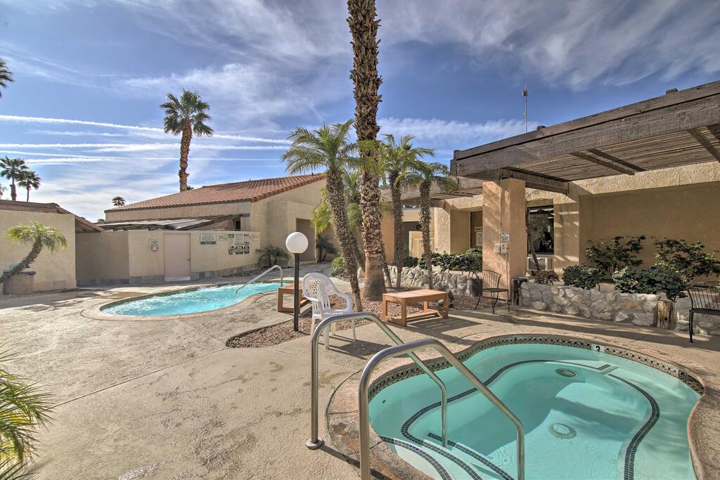 Bright Couple's Desert Escape In Sky Valley Resort - thumb 1