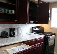 Brighton Retreat (Walk to Metro) - Accommodation Alabama