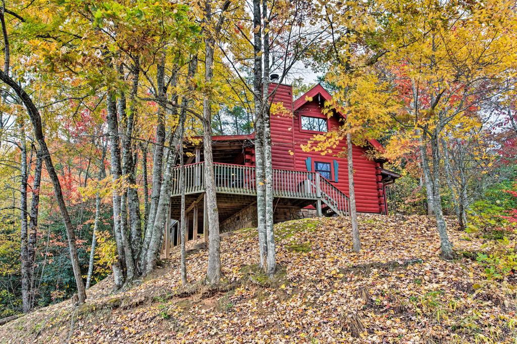 Bryson City Cabin With Deck - Near Smoky Mountains! - thumb 0