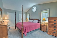 Burke Mountain Condo  Updated Chic Trailside Unit Accommodation Alabama