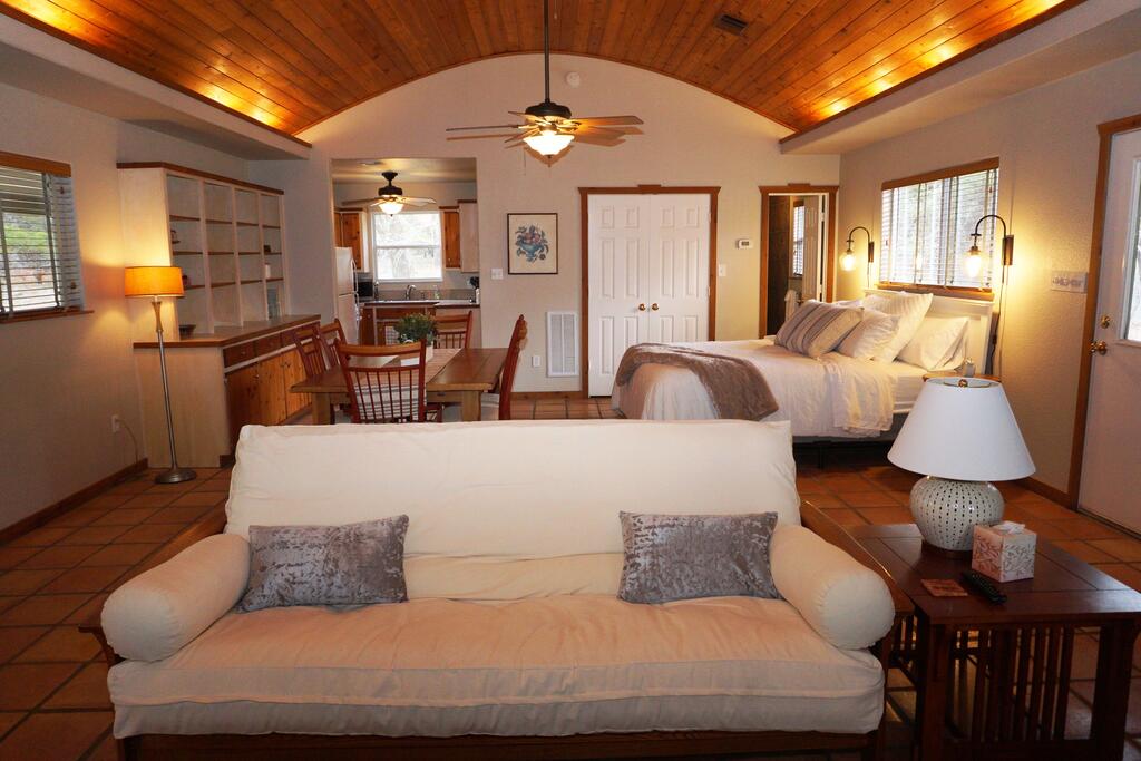 Burnett Ranch Cabins- Rosemary - thumb 1