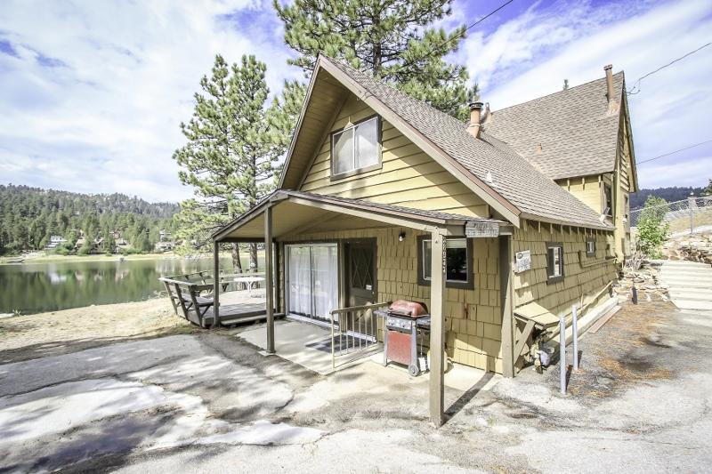 Cabin On The Lake - thumb 0