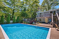 Cape Cod Area Home with Fire Pit Less Than 4 Mi to Beach Accommodation Alabama