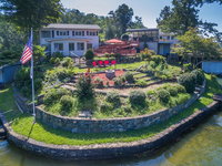 Captain's Quarters on Lake Lure Accommodation Alabama