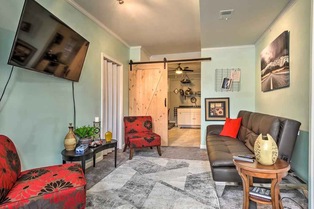 Carriage House Apt - Walk To Museums & Dining - thumb 3