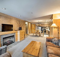 Central Big Sky Condo with Mtn Views-Hike, Ski, Fish! - Accommodation Alabama