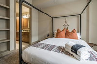 Central Flat  Pool  Gym Accommodation Alabama