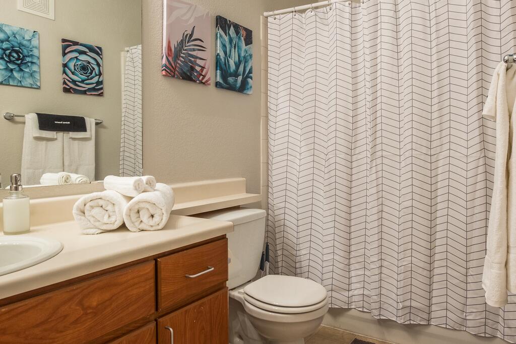 Charming 2BR Apt Near Salt River - thumb 2