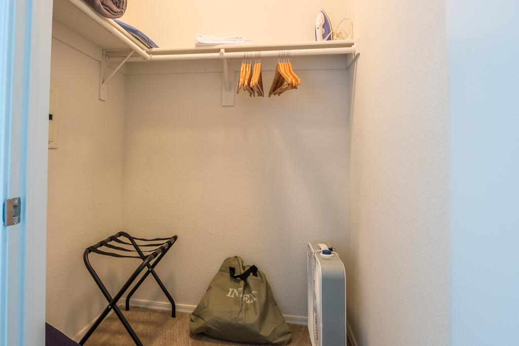 Charming 2BR Apt Near Salt River - thumb 3