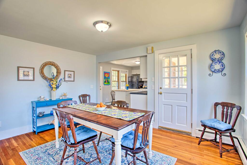 Charming Sandwich Cottage By Cape Cod Canal! - thumb 3