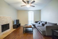 Clean cozy and Netflix Free coffee  parking Accommodation Alabama