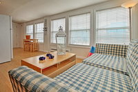 Coastal Connecticut Apt - Walk to Sound View Beach Accommodation Alabama