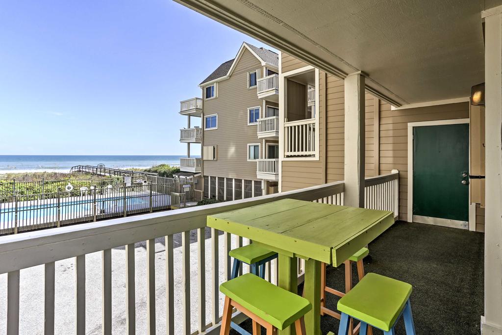 Condo With Large Oceanfront Deck And Captain Chairs! - thumb 1