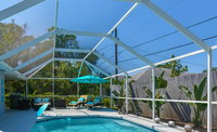 Contemporary Pool Villa II - Private Beach - Heated Pool - Free Wifi Accommodation Alabama