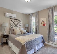 Costello What's on the Second Floor Apartment - Accommodation Alabama