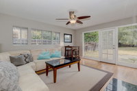 Cozy 2BD House Minutes From FB and Stanford Univ Home Accommodation Alabama