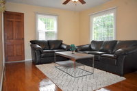 Cozy 3 Bedroom House Accommodation Alabama