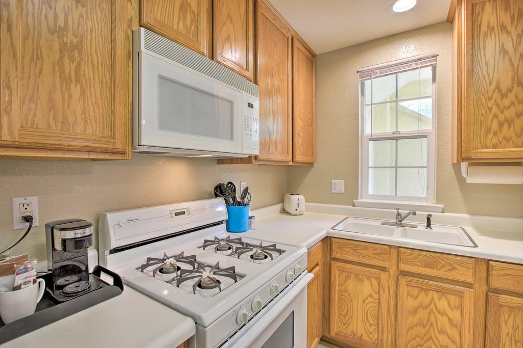 Cozy Condo With Hot Tub - 2 Blocks To Oceano Dunes! - thumb 0